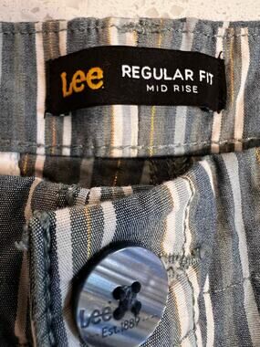 Lee mid rise stripe shorts regular fit 10 medium